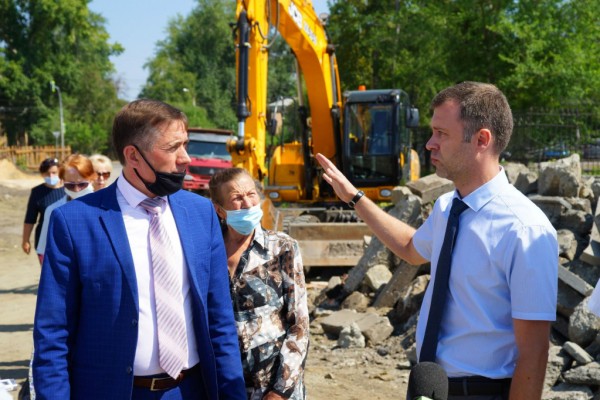 В Челябинске уже к осени будет благоустроена набережная озера Смолино В Челябинске уже к осени будет благоустроена набережная озера Смолино