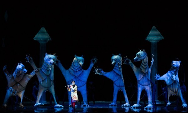 Челябинцам в самоизоляции: «Сон в летнюю ночь» и не только