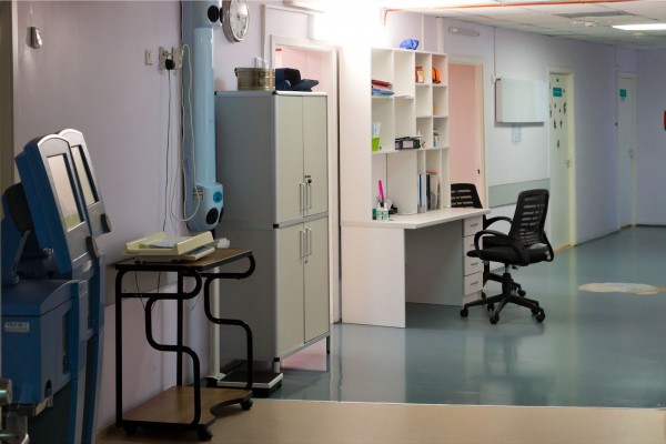 Цена жизни: в Челябинске ищут компромисс для возведения нового медицинского корпуса Цена жизни: в Челябинске ищут компромисс для возведения нового медицинского корпуса