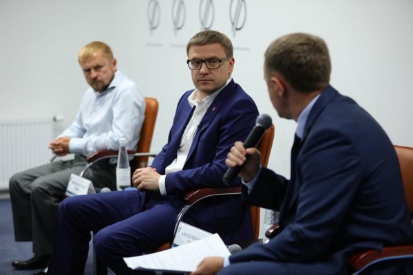 Губернатор Алексей Текслер поставил задачи по развитию малого бизнеса 