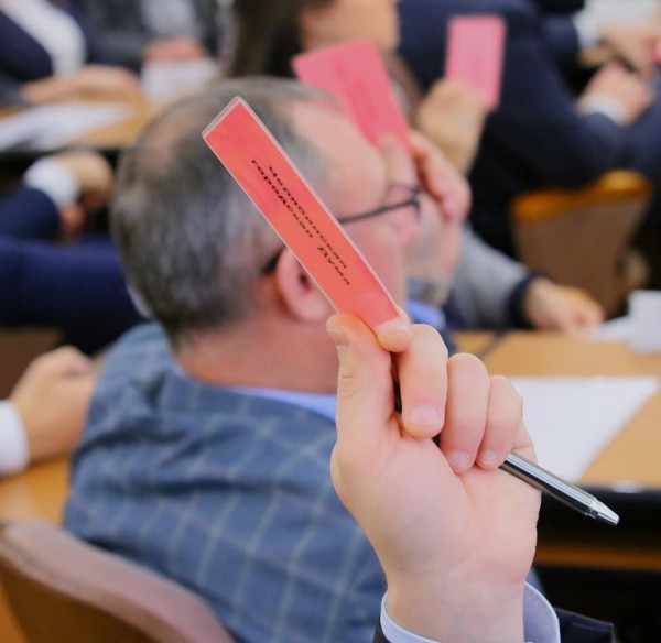 Мэрию Челябинска ждут большие преобразования Мэрию Челябинска ждут большие преобразования