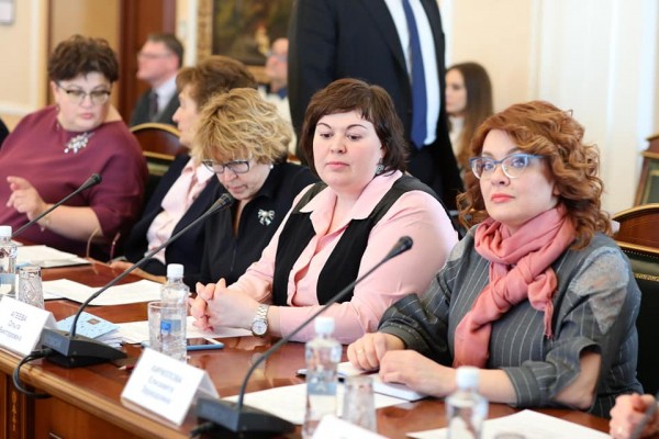 Алексей Текслер встретился с женским активом Челябинской области