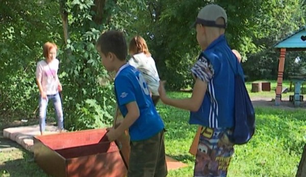 Аптека, школа и благоустроенный двор. О чем еще попросили губернатора жители Брединского района Аптека, школа и благоустроенный двор. О чем еще попросили губернатора жители Брединского района