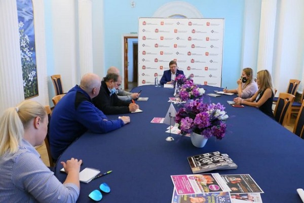 В Челябинске состоятся все намеченные на сезон премьеры В Челябинске состоятся все намеченные на сезон премьеры