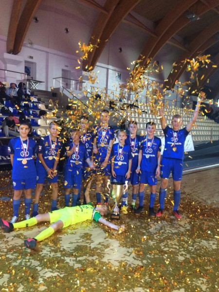 Южноуральские школьники победили на всероссийском турнире Южноуральские школьники победили на всероссийском турнире