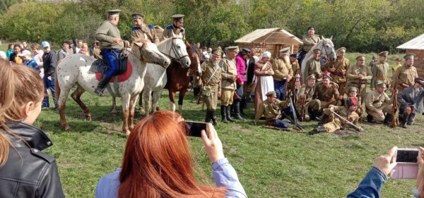 Челябинцы сообщили о перестрелке возле парка Челябинцы сообщили о перестрелке возле парка