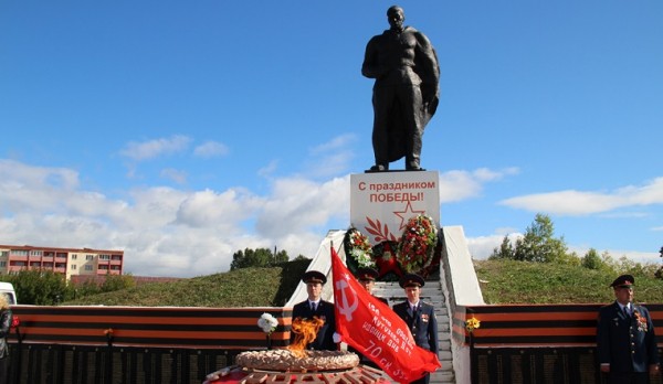 Негасимая память. В Челябинской области зажгли Вечный огонь