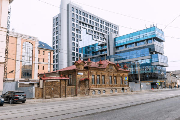 Камерный театр — Дом Бреслина, или Таинственные подземные ходы Челябинска Камерный театр — Дом Бреслина, или Таинственные подземные ходы Челябинска