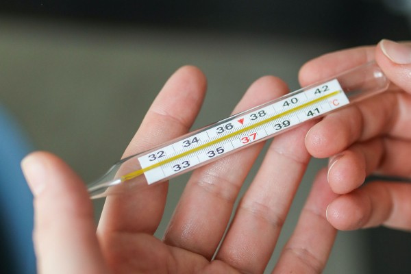 Чрезвычайно опасно. В Челябинске нашли свалку ртутных ламп ВИДЕО