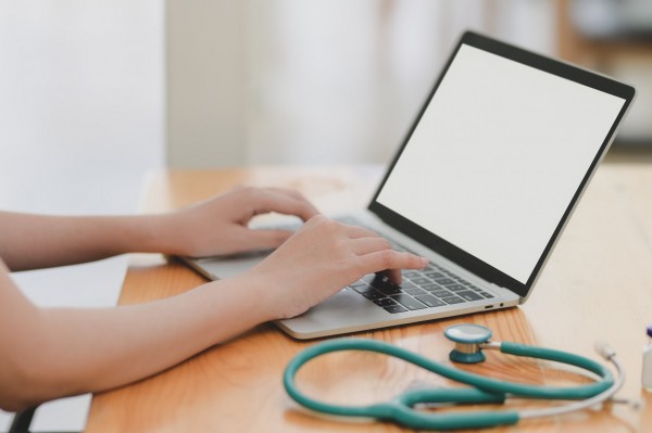 С просьбой о помощи. На Урале собирают деньги для лечения 8-летней девочки