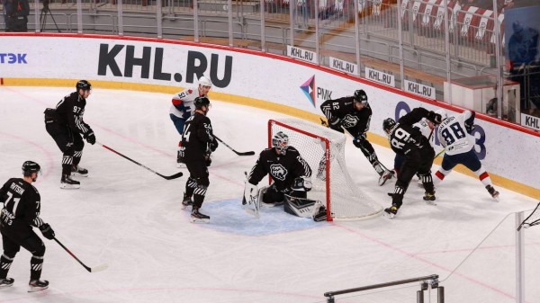 «Трактор» принимает на своем льду нижегородское «Торпедо». Текстовая трансляция
