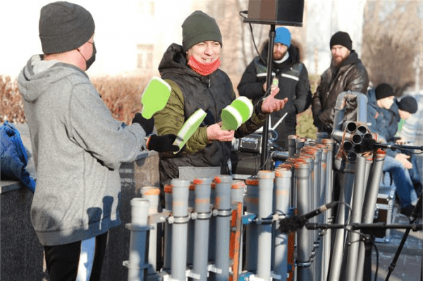 Команда сантехников из Челябинска выиграла 300 тысяч на профессиональном конкурсе Команда сантехников из Челябинска выиграла 300 тысяч на профессиональном конкурсе