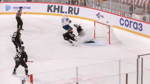 Текстовая трансляция: «Трактор» сыграет против московского «Динамо» Текстовая трансляция: «Трактор» сыграет против московского «Динамо»