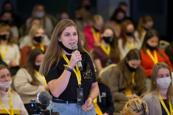 Алексей Текслер оценил роль социальных сетей в условиях пандемии Алексей Текслер оценил роль социальных сетей в условиях пандемии