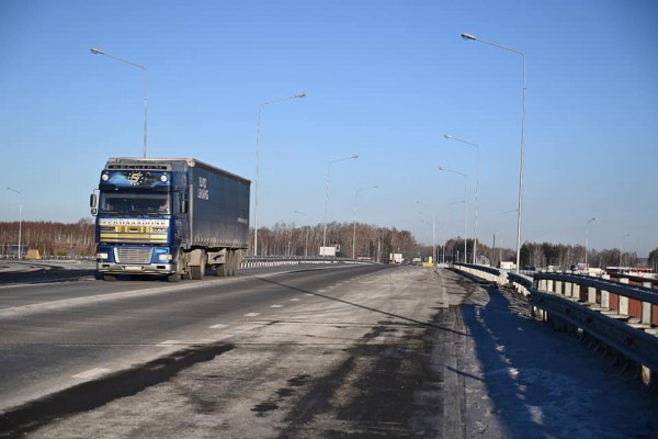 Текслер потребовал тщательно и без реагентов очищать дороги Челябинска  