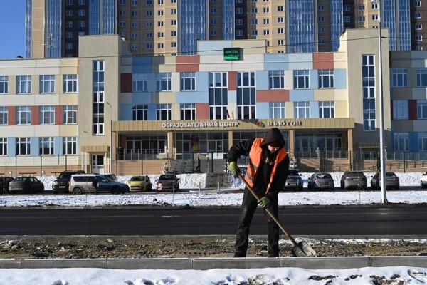 Текслер потребовал тщательно и без реагентов очищать дороги Челябинска  