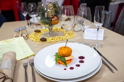 Какой цвет одежды выбрать для встречи года металлического Быка Какой цвет одежды выбрать для встречи года металлического Быка