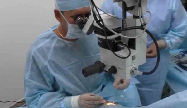 Доставили вертолетом. Врачи Челябинска спасают ребенка, который обварился кипятком Доставили вертолетом. Врачи Челябинска спасают ребенка, который обварился кипятком