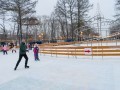 
В Челябинске открылся уникальный каток под открытым небом                    