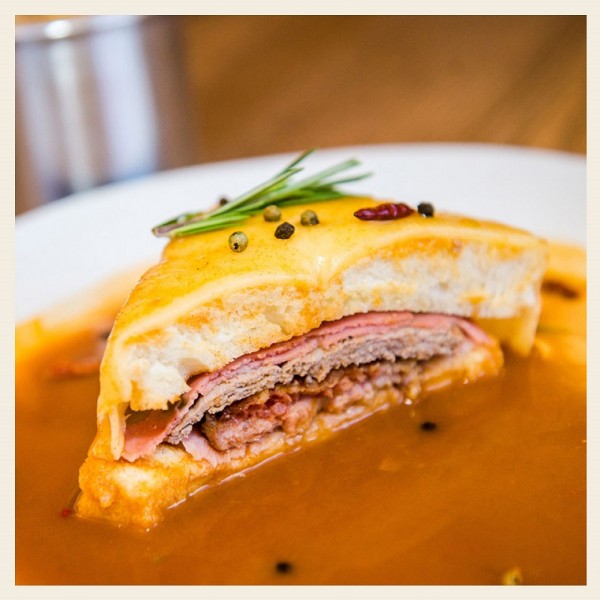 Рецепты с фото: как приготовить португальский сэндвич Франсезинья Рецепты с фото: как приготовить португальский сэндвич Франсезинья