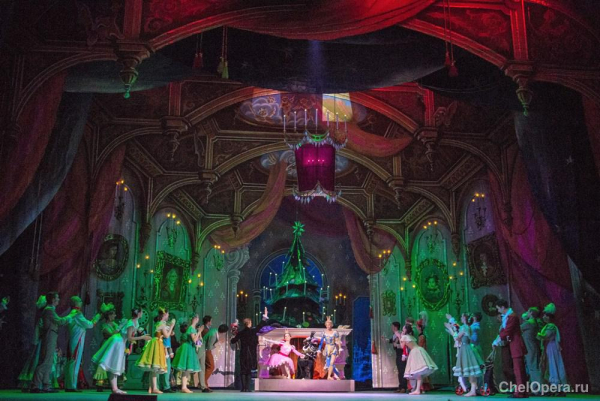 Главная афиша на праздники: куда сходить в Челябинске 2—10 января Главная афиша на праздники: куда сходить в Челябинске 2—10 января