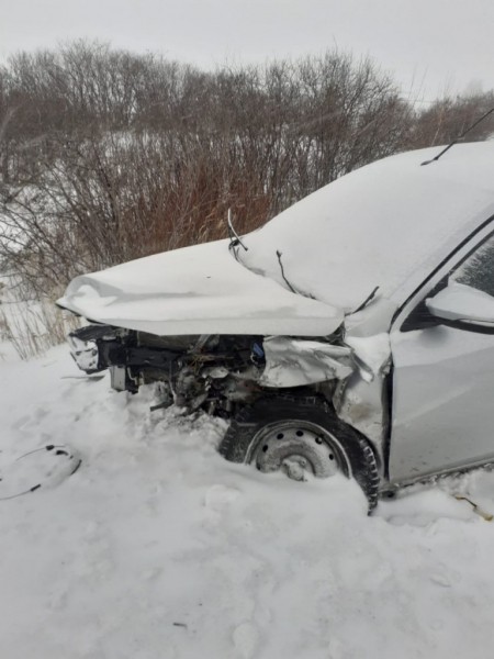 В смертельном ДТП на трассе в Челябинской области вспыхнула иномарка В смертельном ДТП на трассе в Челябинской области вспыхнула иномарка