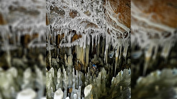 Ледяное царство. В Челябинской области нашли лес из огромных сосулек ФОТО Ледяное царство. В Челябинской области нашли лес из огромных сосулек ФОТО