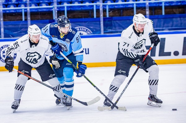 Сибирский характер: «Трактор» уступил «Сибири» во втором матче выезда Сибирский характер: «Трактор» уступил «Сибири» во втором матче выезда