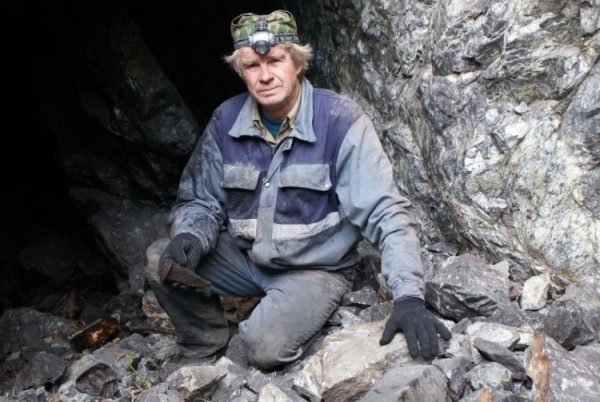 В Челябинске состоится презентация книги, посвященной спелеологии В Челябинске состоится презентация книги, посвященной спелеологии