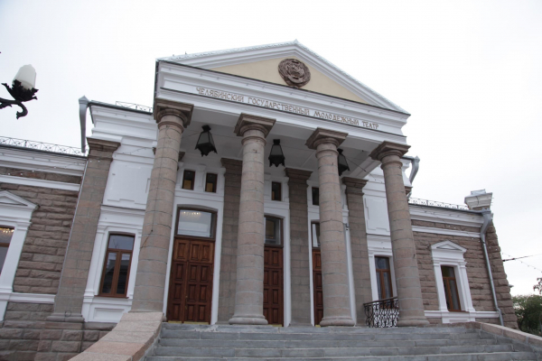 Митяев с оркестром, мировой Кубок по фото, частный театр Митяев с оркестром, мировой Кубок по фото, частный театр