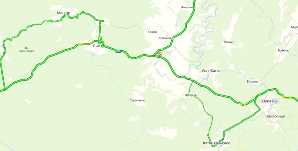 Снег парализовал движение транспорта в Челябинской области
