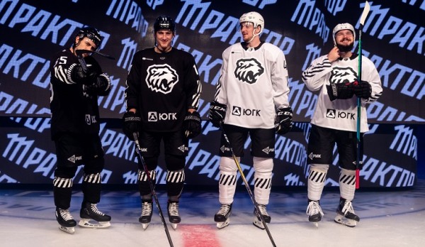 Рабочие «шестеренки»: хоккейный клуб «Трактор» готовится к плей-офф Рабочие «шестеренки»: хоккейный клуб «Трактор» готовится к плей-офф