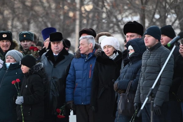 В Челябинске почтили память героев, защищавших Россию за ее пределами