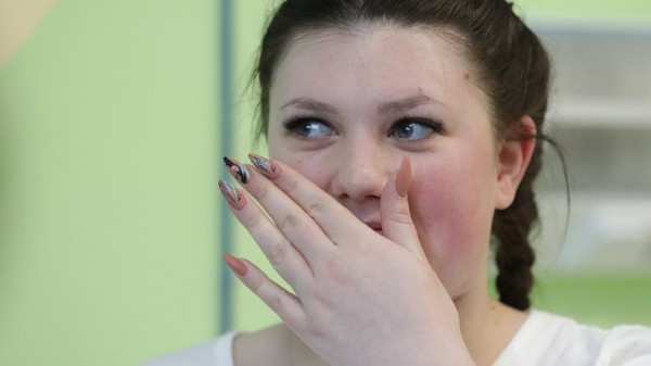 Сказочное преображение: в Челябинске хирурги удалили огромную опухоль на лице Сказочное преображение: в Челябинске хирурги удалили огромную опухоль на лице