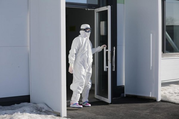 Еще три корпуса Челябинского инфекционного центра готовят для пациентов Еще три корпуса Челябинского инфекционного центра готовят для пациентов