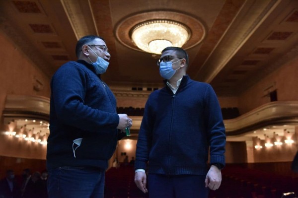 Мост с разворотом в светлое будущее Мост с разворотом в светлое будущее