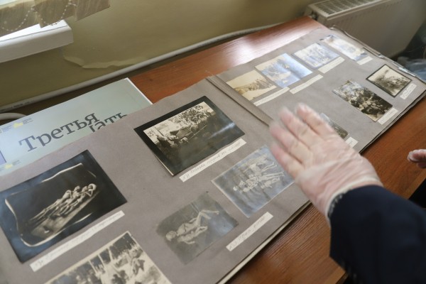 «Павшая на улице Васенко». К столетию голода в Челябинске открывается фотовыставка «Третья печать»