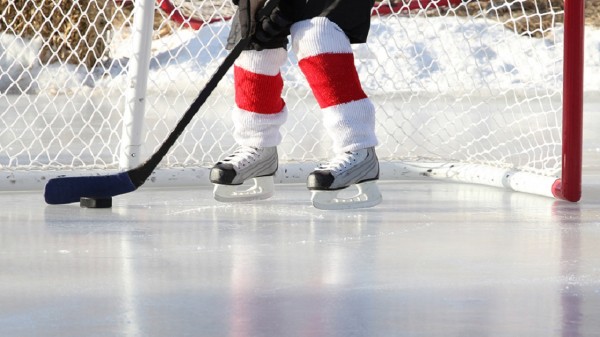Для будущих чемпионов: в поселке под Челябинском построят новую хоккейную коробку Для будущих чемпионов: в поселке под Челябинском построят новую хоккейную коробку