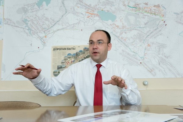 Олег Буданов: &laquo;Снег в&nbsp;Карабаше совсем не&nbsp;черный&raquo;