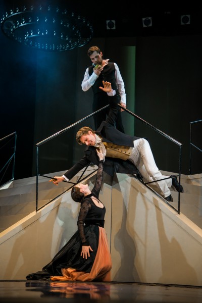 Любви тебе, Танечка: в Молодежном театре состоялась премьера поэтической симфонии «Онегин»