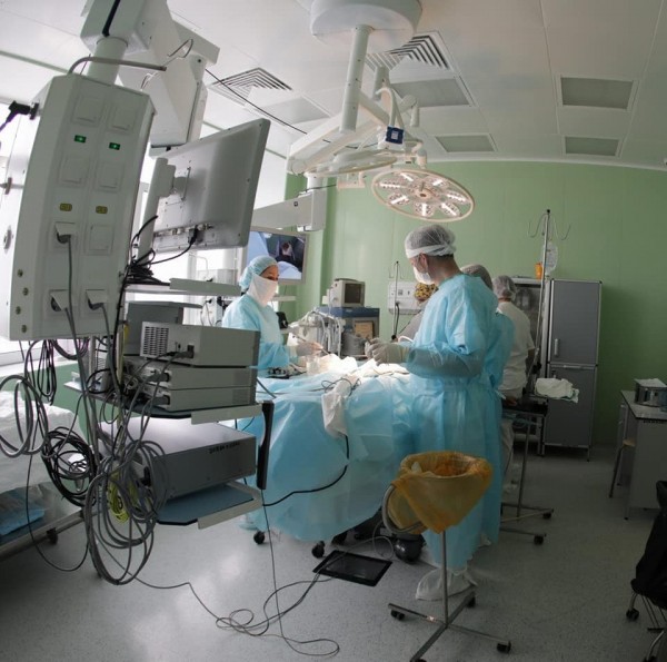 Челябинские хирурги спасли двух пациентов с резкой потерей веса