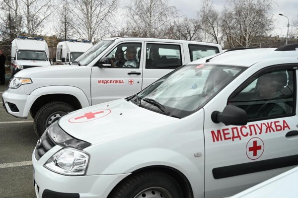 Медучреждения Челябинской области получили 60 новых автомобилей