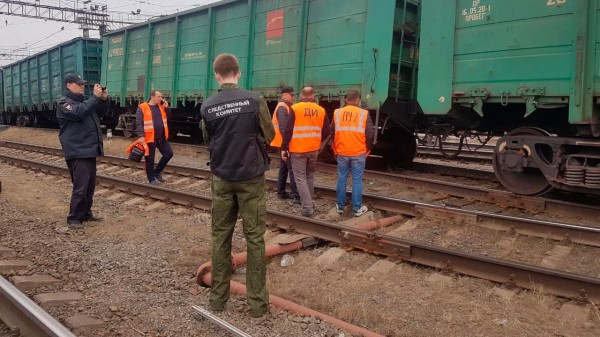 Под Челябинском сошли с рельсов 7 грузовых вагонов ВИДЕО