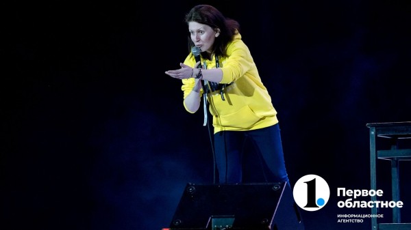 Мамы Нади Джабраиловой и Сауле Юсуповой пришли на «Женский стендап» в Челябинске Мамы Нади Джабраиловой и Сауле Юсуповой пришли на «Женский стендап» в Челябинске