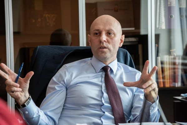 Максим Соколов: «За девять лет планируем построить около 1 000 новых спортивных объектов» Максим Соколов: «За девять лет планируем построить около 1 000 новых спортивных объектов»