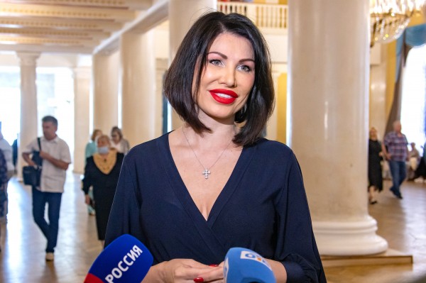 В Челябинске стартовал XII балетный фестиваль имени Екатерины Максимовой В Челябинске стартовал XII балетный фестиваль имени Екатерины Максимовой