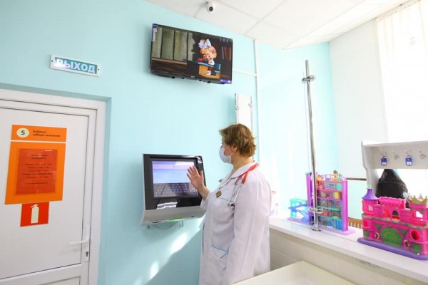 В Челябинске сегодня отремонтированы 85% городских поликлиник В Челябинске сегодня отремонтированы 85% городских поликлиник