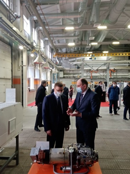 Алексей Текслер посетил завод «Турбина», где запустили новую линию Алексей Текслер посетил завод «Турбина», где запустили новую линию