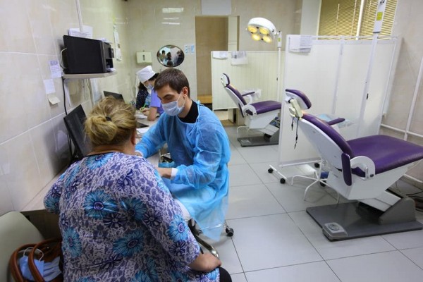 В Челябинске сегодня отремонтированы 85% городских поликлиник В Челябинске сегодня отремонтированы 85% городских поликлиник