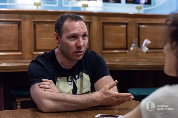 Кинорежиссер Михаил Сегал: «У Александра Паля нет ничего общего с Сергеем Бодровым» Кинорежиссер Михаил Сегал: «У Александра Паля нет ничего общего с Сергеем Бодровым»